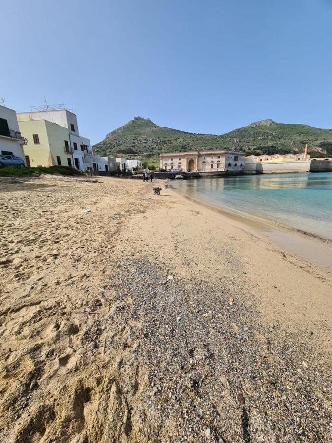 A Due Passi Dal Mare Lägenhet Favignana Exteriör bild